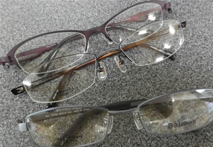 大きいメガネが揃っています 石川県金沢市のメガネ店 Optpal オプトパル